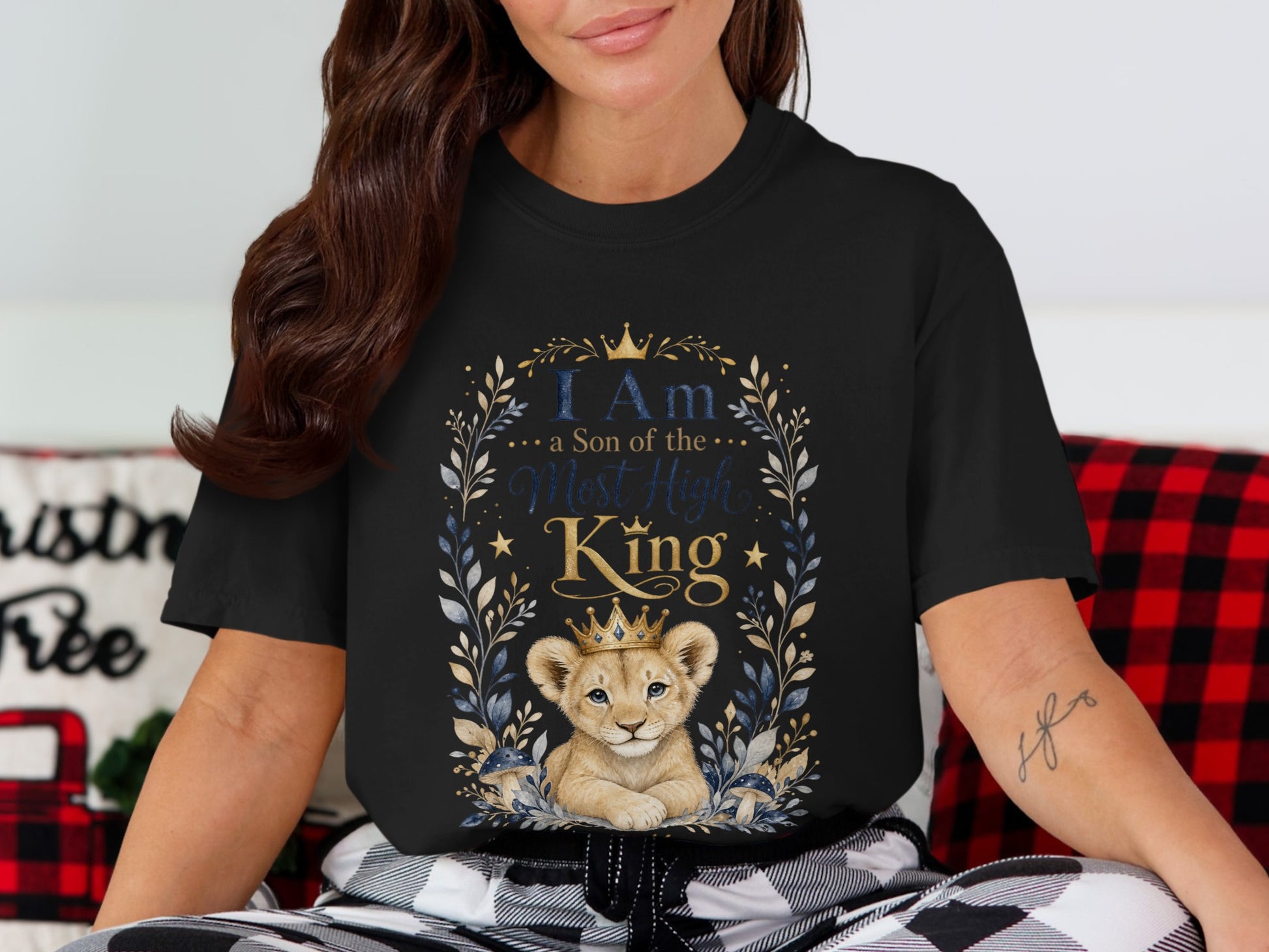 Black t-shirt with a crowned lion cub and text that reads "I Am a Son of the Most High King".