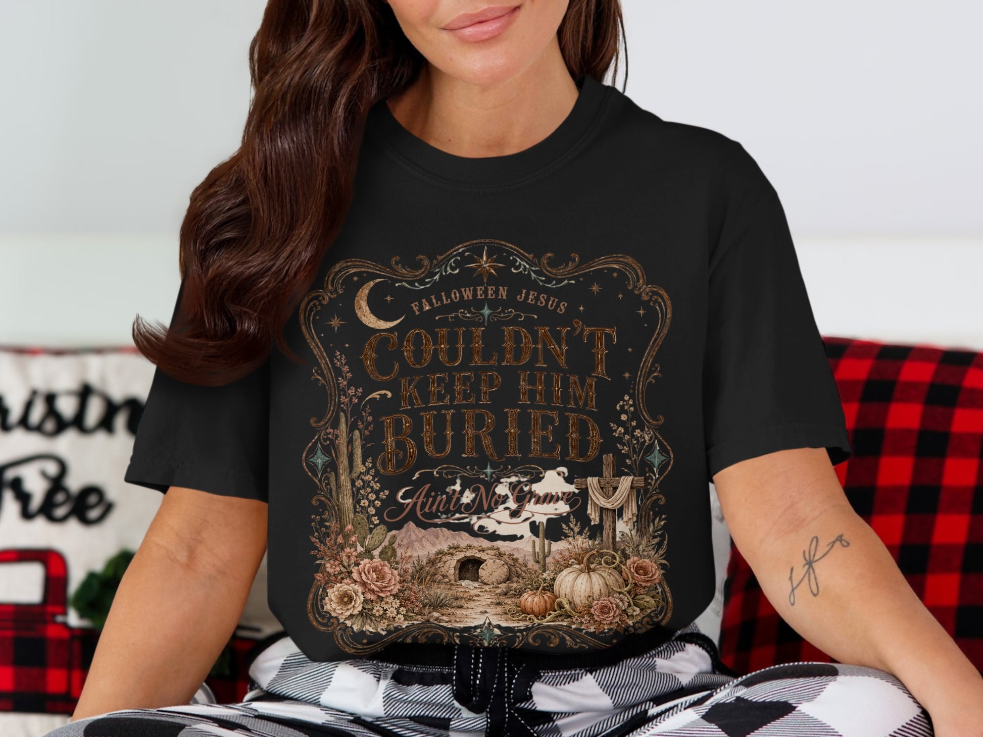 Falloween Jesus Couldn't Keep Him Buried Ain't No Grave t-shirt.